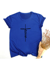 Load image into Gallery viewer, Jesus T-Shirt | Bíblia Crush™
